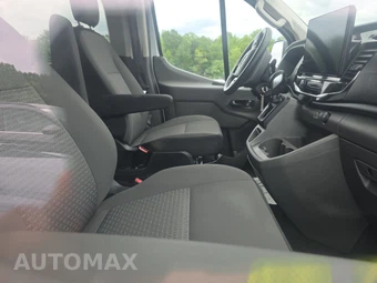 2024 Ford Transit Passenger Wagon XLT Low Roof 148.0" WB - miniatura 8