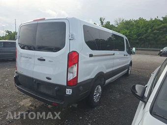 2024 Ford Transit Passenger Wagon XLT Low Roof 148.0" WB - miniatura 4