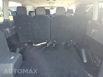 2024 Ford Transit Passenger Wagon XLT Low Roof 148.0" WB - miniatura 17