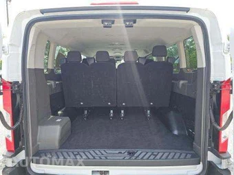2024 Ford Transit Passenger Wagon XLT Low Roof 148.0" WB - miniatura 15