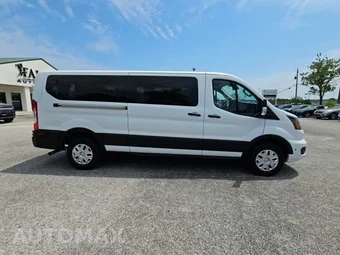 2024 Ford Transit Passenger Wagon XLT Low Roof 148.0" WB - miniatura 5