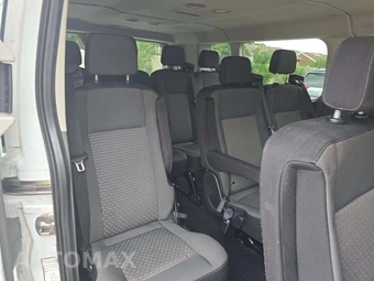 2024 Ford Transit Passenger Wagon XLT Low Roof 148.0" WB - miniatura 14