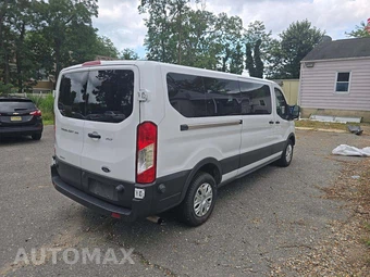 2024 Ford Transit Passenger Wagon XLT Low Roof 148.0" WB - miniatura 3