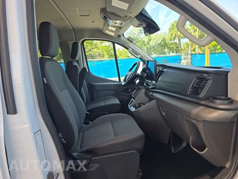 2024 Ford Transit Passenger Wagon XLT Low Roof 148.0" WB - miniatura 8