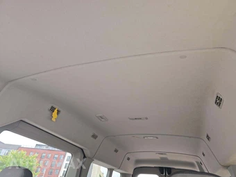2024 Ford Transit Passenger Wagon XLT Medium Roof 148.0" WB - miniatura 8