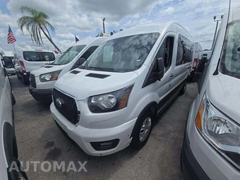 2024 Ford Transit Passenger Wagon XLT Medium Roof 148.0" WB