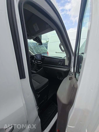 2024 Ford Transit Passenger Wagon XLT Medium Roof 148.0" WB - miniatura 19