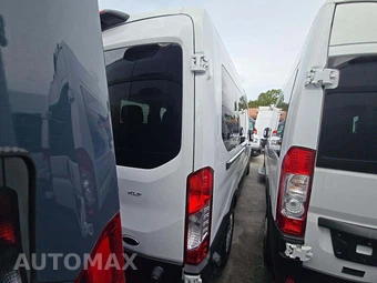 2024 Ford Transit Passenger Wagon XLT Medium Roof 148.0" WB - miniatura 3