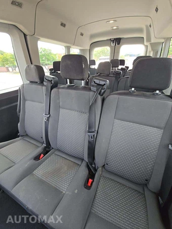 2024 Ford Transit Passenger Wagon XLT Medium Roof 148.0" WB - miniatura 10