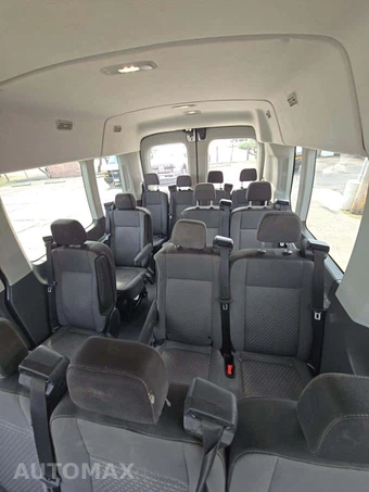 2024 Ford Transit Passenger Wagon XLT Medium Roof 148.0" WB - miniatura 11