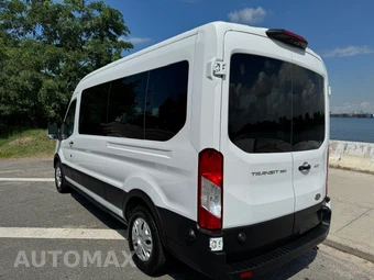 2024 Ford Transit Passenger Wagon XLT Medium Roof 148.0" WB - miniatura 12