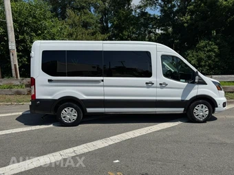 2024 Ford Transit Passenger Wagon XLT Medium Roof 148.0" WB - miniatura 7