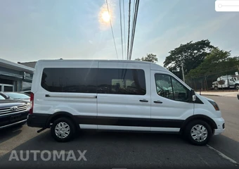 2024 Ford Transit Passenger Wagon XLT Medium Roof 148.0" WB - miniatura 8