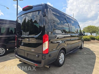 2024 Ford Transit Passenger Wagon XLT Medium Roof 148.0" WB - miniatura 3