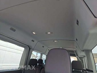 2024 Ford Transit Passenger Wagon XLT Medium Roof 148.0" WB - miniatura 11