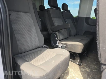 2024 Ford Transit Passenger Wagon XLT Medium Roof 148.0" WB - miniatura 14