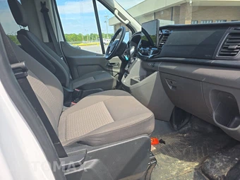 2024 Ford Transit Passenger Wagon XLT Medium Roof 148.0" WB - miniatura 8