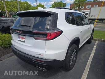 2024 GMC Acadia AT4 4SB - miniatura 3