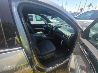2024 GMC Acadia AT4 4SB - miniatura 19