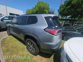 2024 GMC Acadia AT4 4SB - miniatura 2