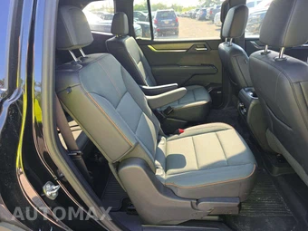 2024 GMC Acadia AT4 4SB - miniatura 17