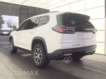 2024 GMC Acadia AT4 4SB - miniatura 2