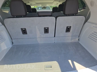 2024 GMC Acadia Denali 5SB - miniatura 16