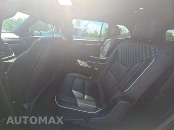 2024 GMC Acadia Denali 5SB - miniatura 10