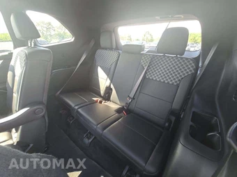 2024 GMC Acadia Denali 5SB - miniatura 11