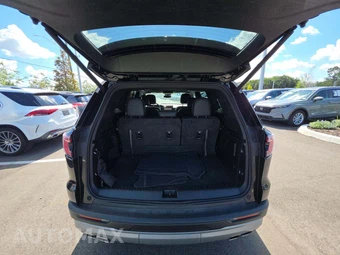 2024 GMC Acadia Elevation 4SC - miniatura 15