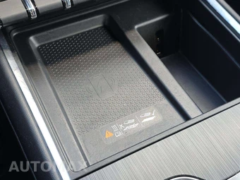 2024 GMC Acadia Elevation 4SC - miniatura 27