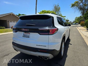 2024 GMC Acadia Elevation 4SC - miniatura 10