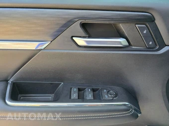 2024 GMC Acadia Elevation 4SC - miniatura 42