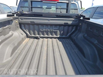 2024 GMC Canyon AT4 Crew Cab Medium Bed - miniatura 14