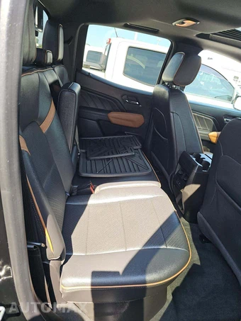 2024 GMC Canyon AT4 Crew Cab Medium Bed - miniatura 16
