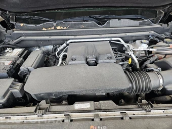 2024 GMC Canyon AT4 Crew Cab Medium Bed - miniatura 15