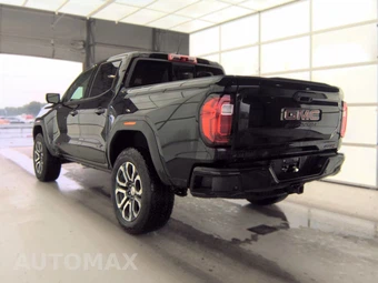 2024 GMC Canyon AT4 Crew Cab Medium Bed - miniatura 6