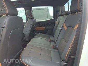 2024 GMC Canyon AT4 Crew Cab Medium Bed - miniatura 13