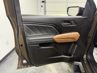 2024 GMC Canyon AT4 Crew Cab Medium Bed - miniatura 11