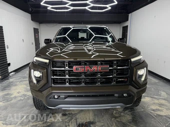 2024 GMC Canyon AT4 Crew Cab Medium Bed - miniatura 7
