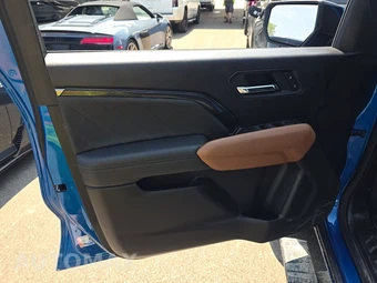 2024 GMC Canyon AT4 Crew Cab Medium Bed - miniatura 9