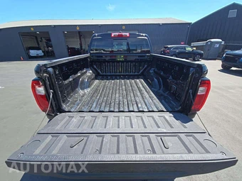 2024 GMC Canyon AT4 Crew Cab Medium Bed - miniatura 11