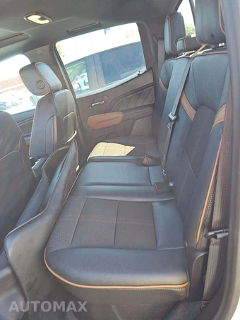 2024 GMC Canyon AT4 Crew Cab Medium Bed - miniatura 13