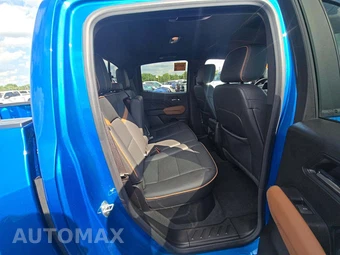 2024 GMC Canyon AT4 Crew Cab Medium Bed - miniatura 16