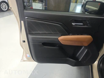 2024 GMC Canyon AT4 Crew Cab Medium Bed 4SG - miniatura 9
