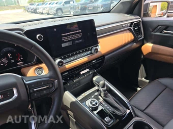 2024 GMC Canyon AT4 Crew Cab Medium Bed 4SG - miniatura 10