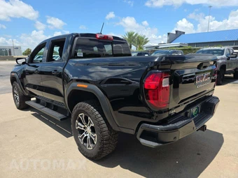2024 GMC Canyon AT4 Crew Cab Medium Bed 4SG - miniatura 2