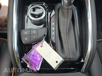 2024 GMC Canyon AT4 Crew Cab Medium Bed 4SG - miniatura 8