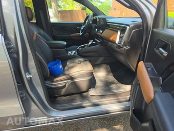 2024 GMC Canyon AT4 Crew Cab Medium Bed 4SG - miniatura 15