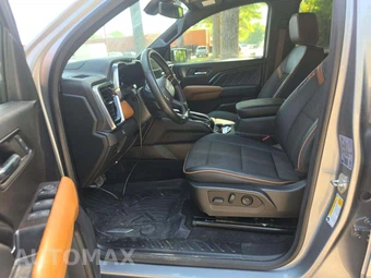 2024 GMC Canyon AT4 Crew Cab Medium Bed 4SG - miniatura 3